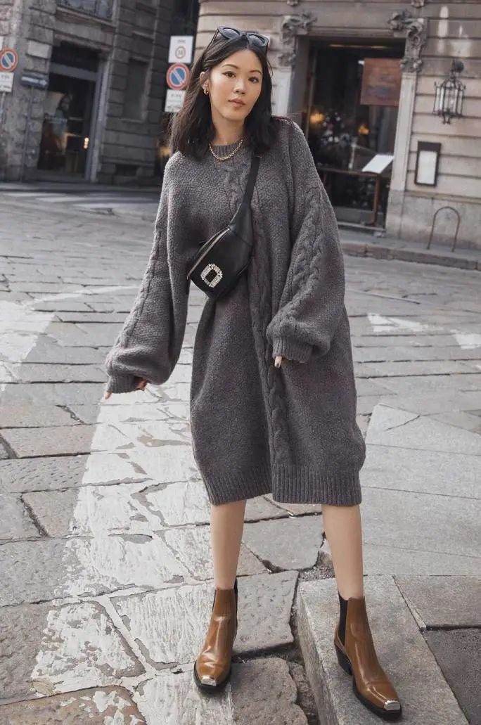 穿裙子靴子过年,过年穿了裙子显瘦