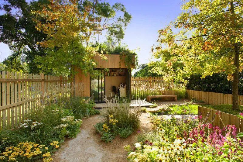 7个闺蜜花400万造房一起养老,5个闺蜜200万同居养老