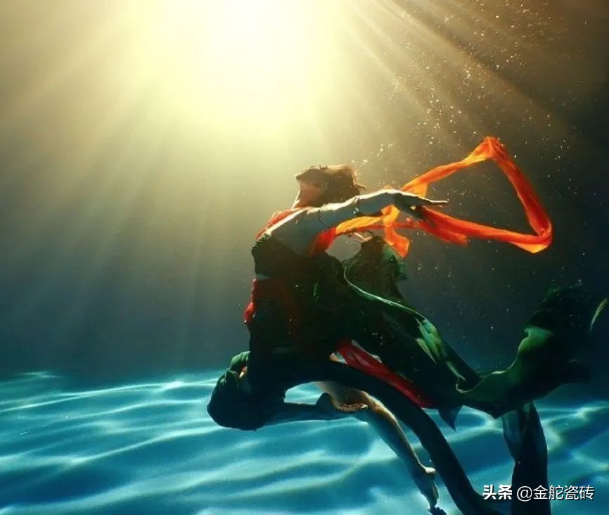 新品瓷砖灰色,金舵瓷砖最好看的颜色