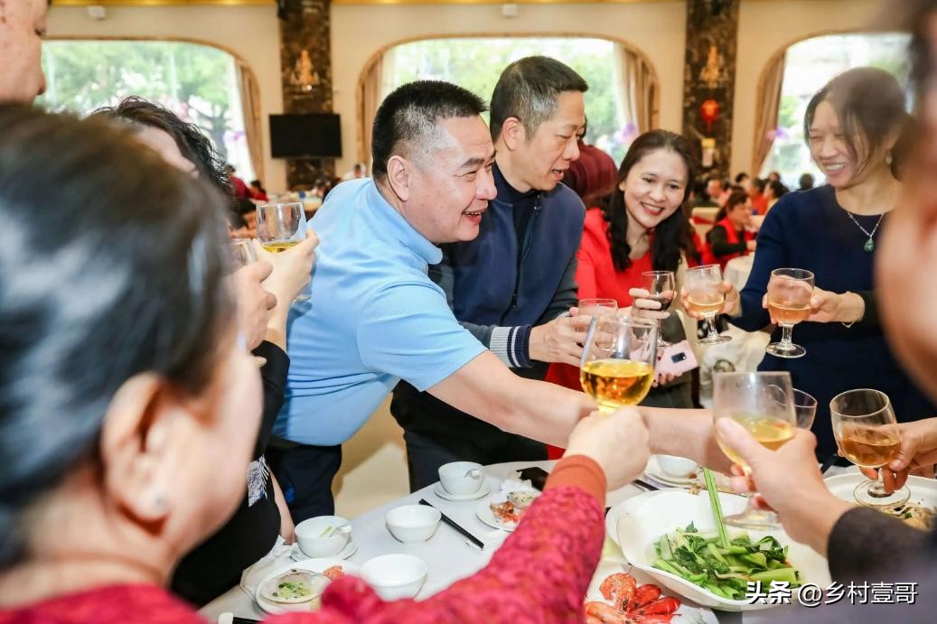 酒桌上的说话技巧及礼仪,酒桌学会10个说话技巧