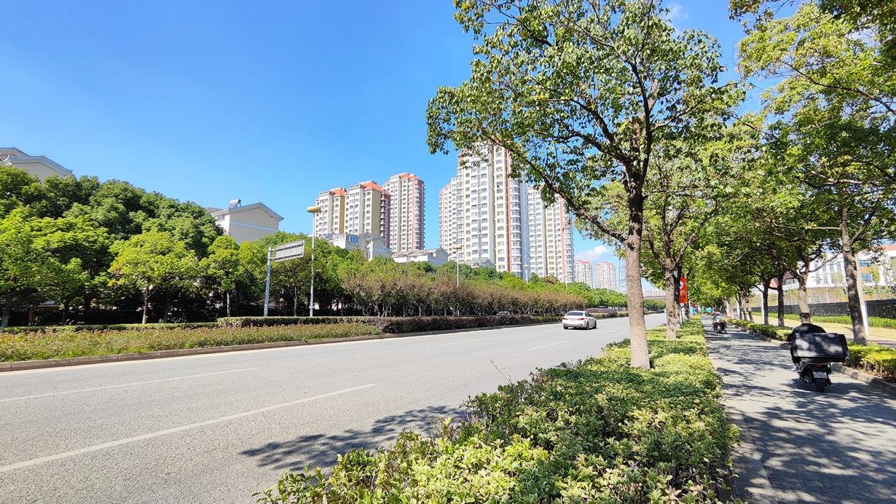 二手房只要1.8万/平,新房竟需3.5万/平,车坊最大的短板还是交通