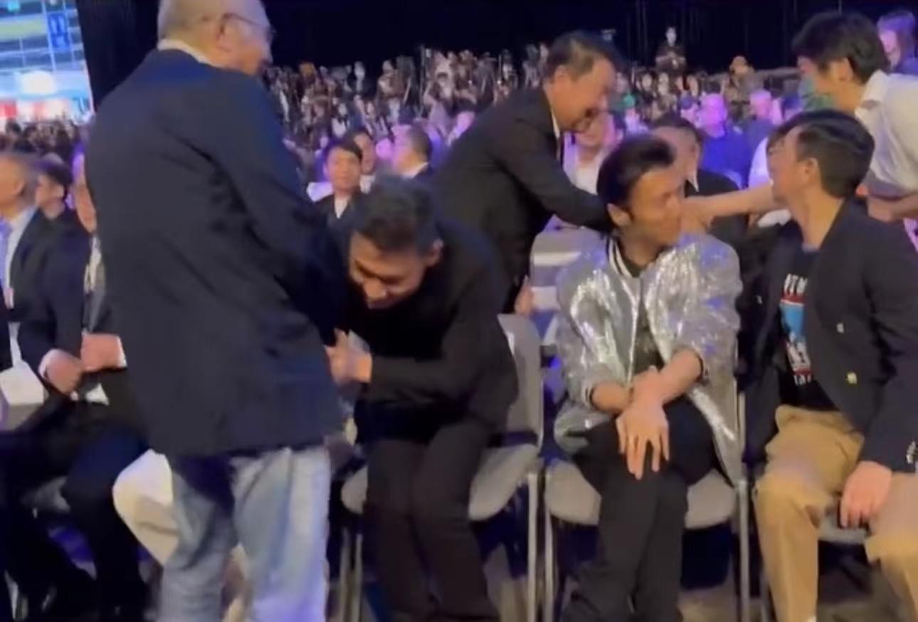 英皇电影巡礼梁朝伟刘德华合影,张学友张家辉谢霆锋刘德华