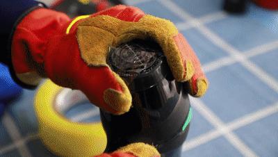 小心！这样做，电吹风会“发火”