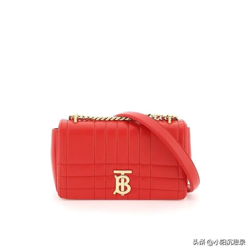 香奈儿迪奥联名包包,最近流行的迪奥包包