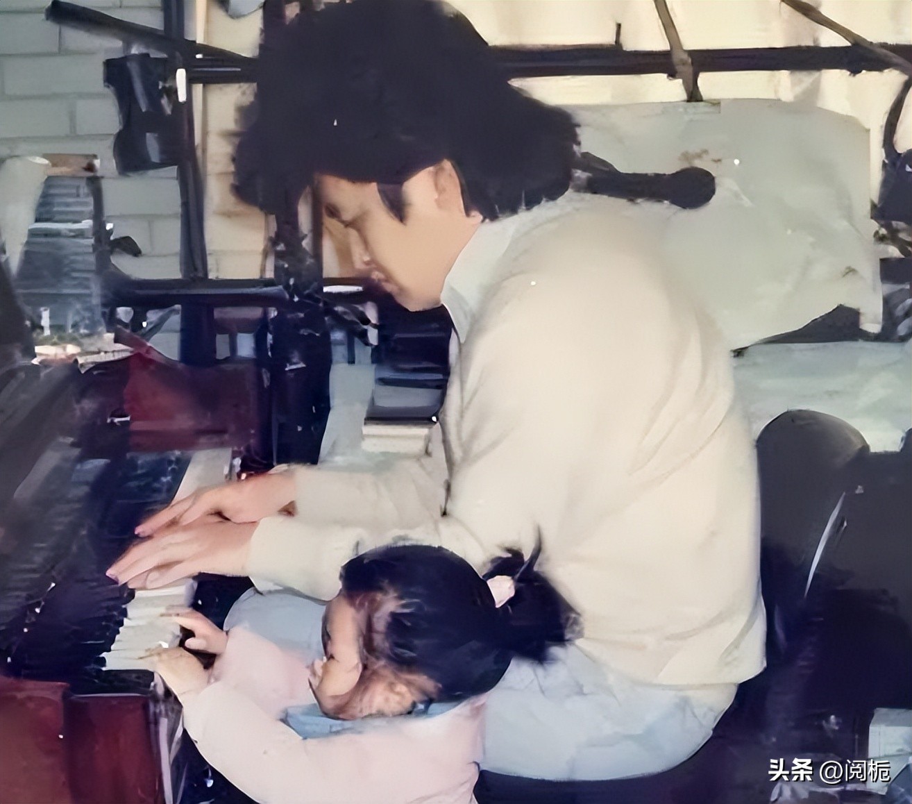 刘欢：偏爱相声却成乐坛大佬，女儿教育成心中遗憾