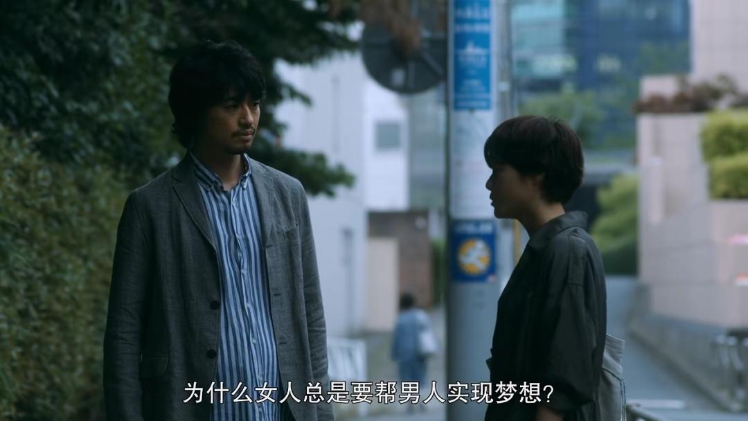 看一眼，只有1.3分，就知道是「神剧」没跑了