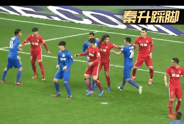 中超名场面搞笑,中超奇景经典片段