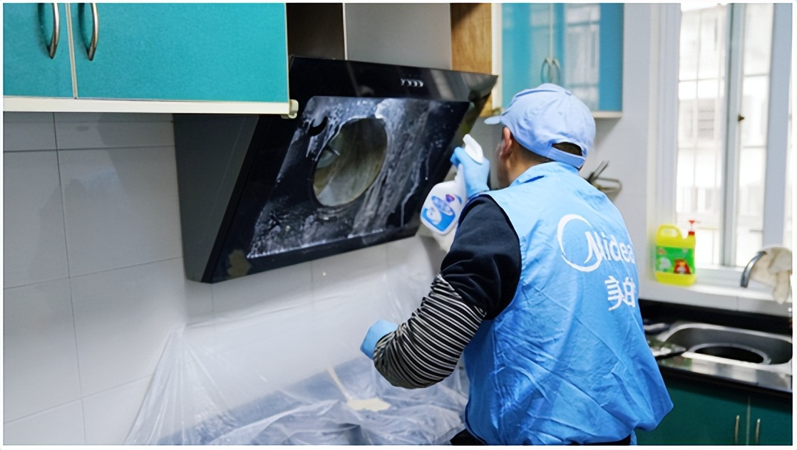 油烟机怎么选不占地方还好看,油烟机和燃气灶有必要买贵的吗