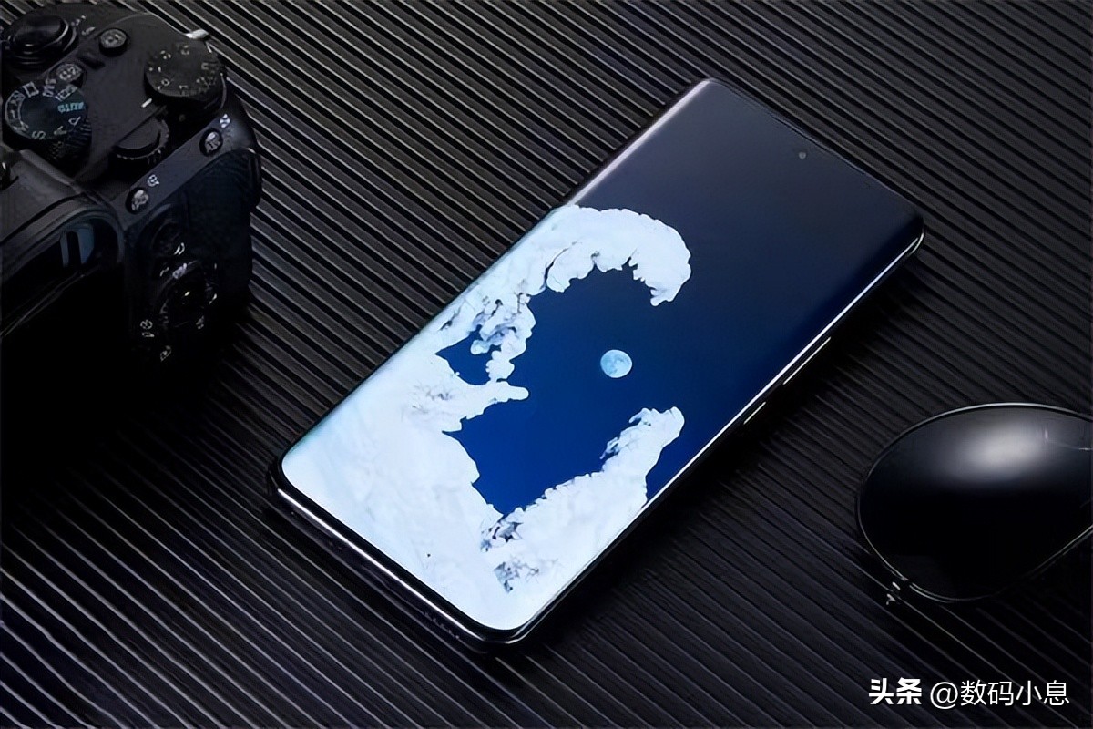 荣耀magic5x相机,荣耀magic5至臻版配置200倍变焦