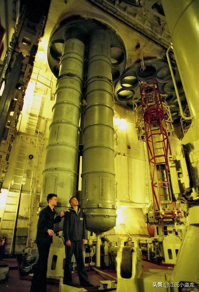 莫斯科号巡洋舰沉没原因,俄称莫斯科号巡洋舰沉没