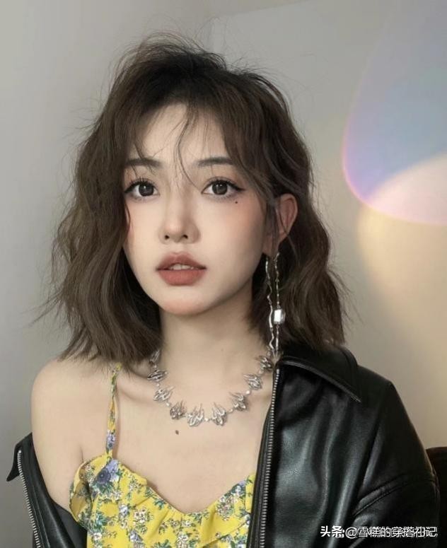 好减龄的齐耳短发轻盈灵动又气质,好看又洋气的女生齐耳短发