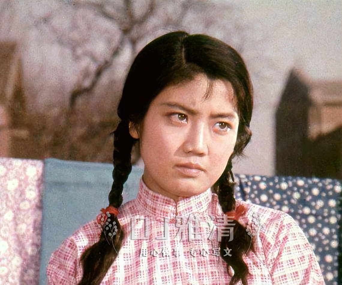 刘晓庆年轻最美照片,八十年代家喻户晓的大美女刘晓庆