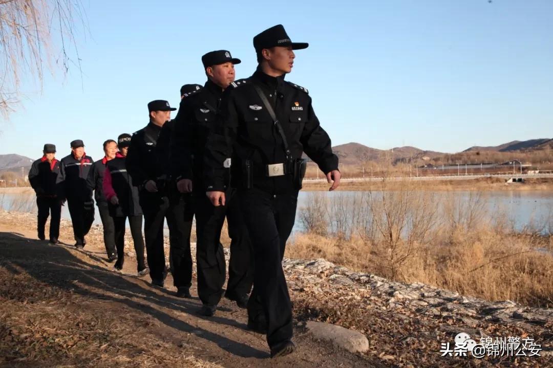 锦州市府广场一道美丽的风景线,锦州凌河东湖