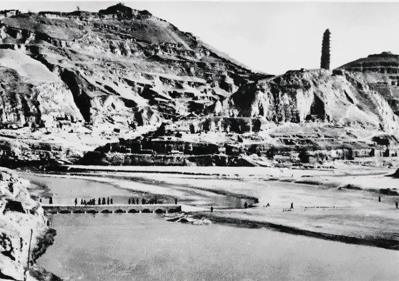 2016年毛*东泽**秘书高智病重,*新宇毛**前去看望,高智:后悔离开主席