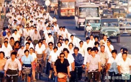 90年代凤凰自行车价格300元,70年代一台凤凰牌自行车