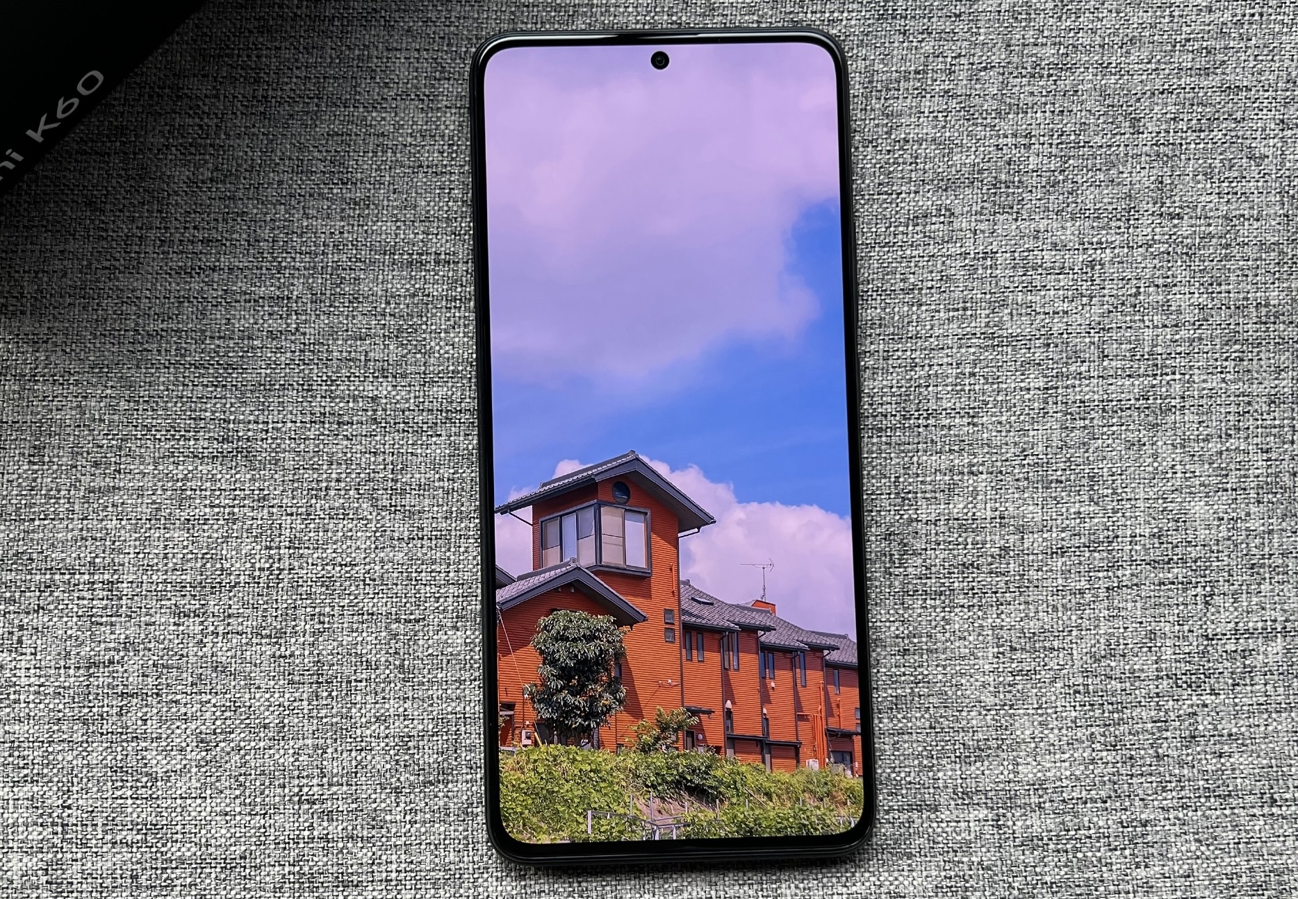 红米k60三个月就烧屏是质量问题吗,现在还值得买红米k60吗