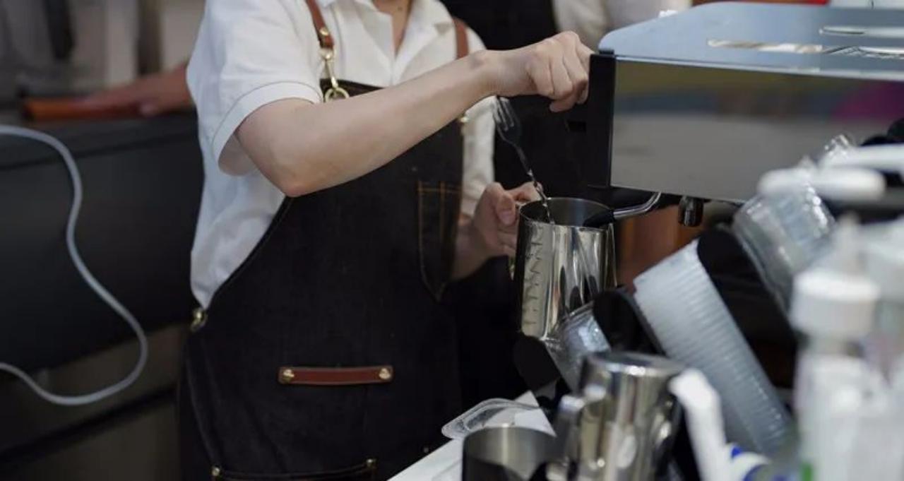 连锁店美式咖啡,咖啡连锁价格战