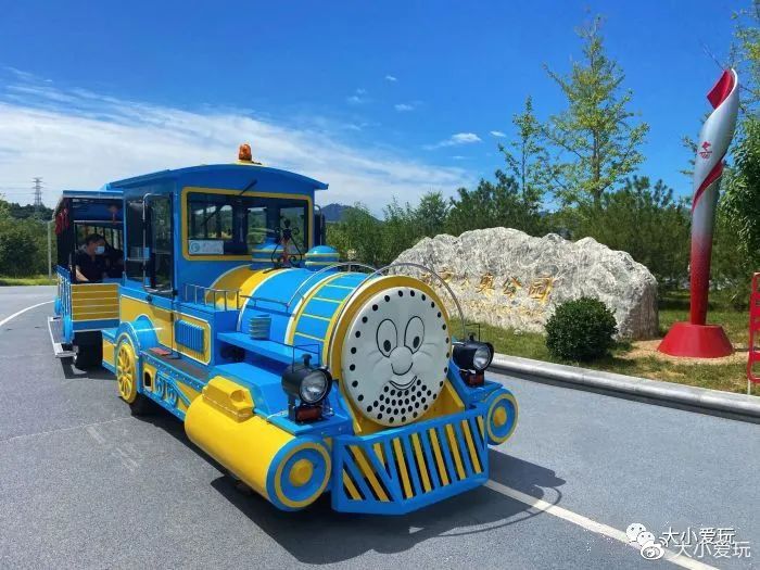 户外滑梯儿童乐园,户外免费滑梯