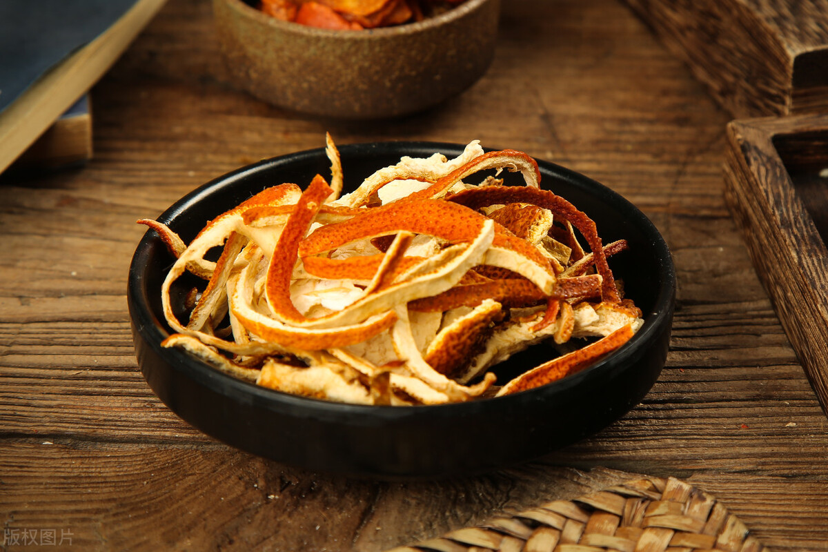 肝病缠身久不愈？送你4味药，活血止痛、理气健脾