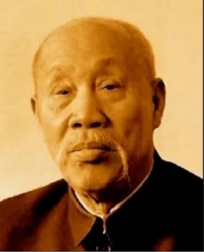 张文秋：毛主席双重亲家，两任丈夫皆烈士，02年身披*旗国**安详长眠