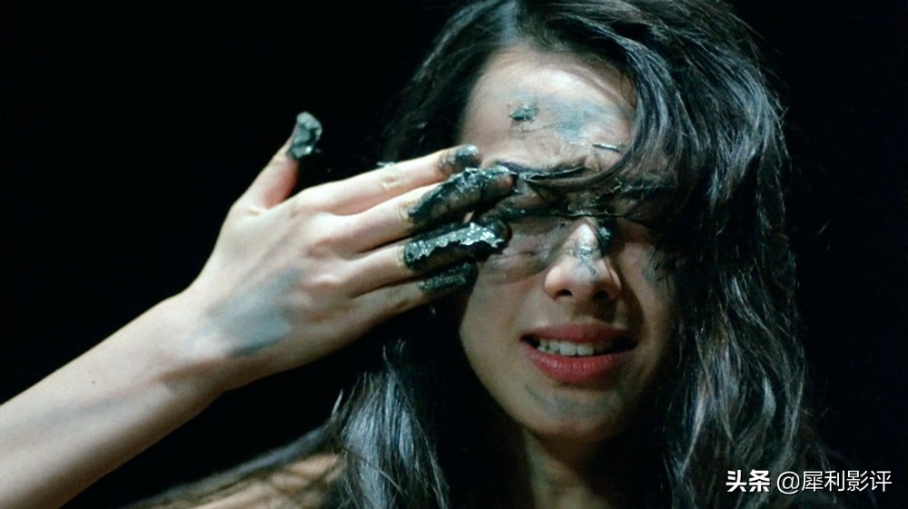 以泰国“见鬼十法”为蓝本，彭氏兄弟再发力，民俗包装的黑色幽默