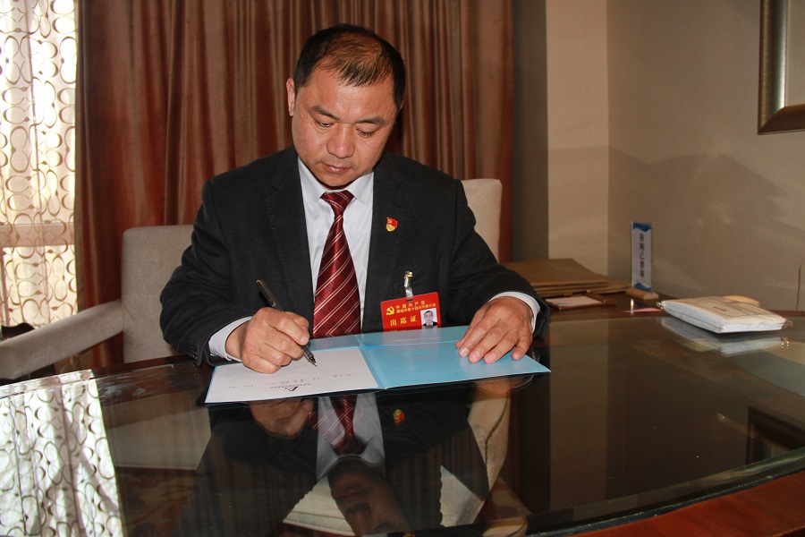 聚焦党代会奋进新征程,聚焦党代会聆听代表心声