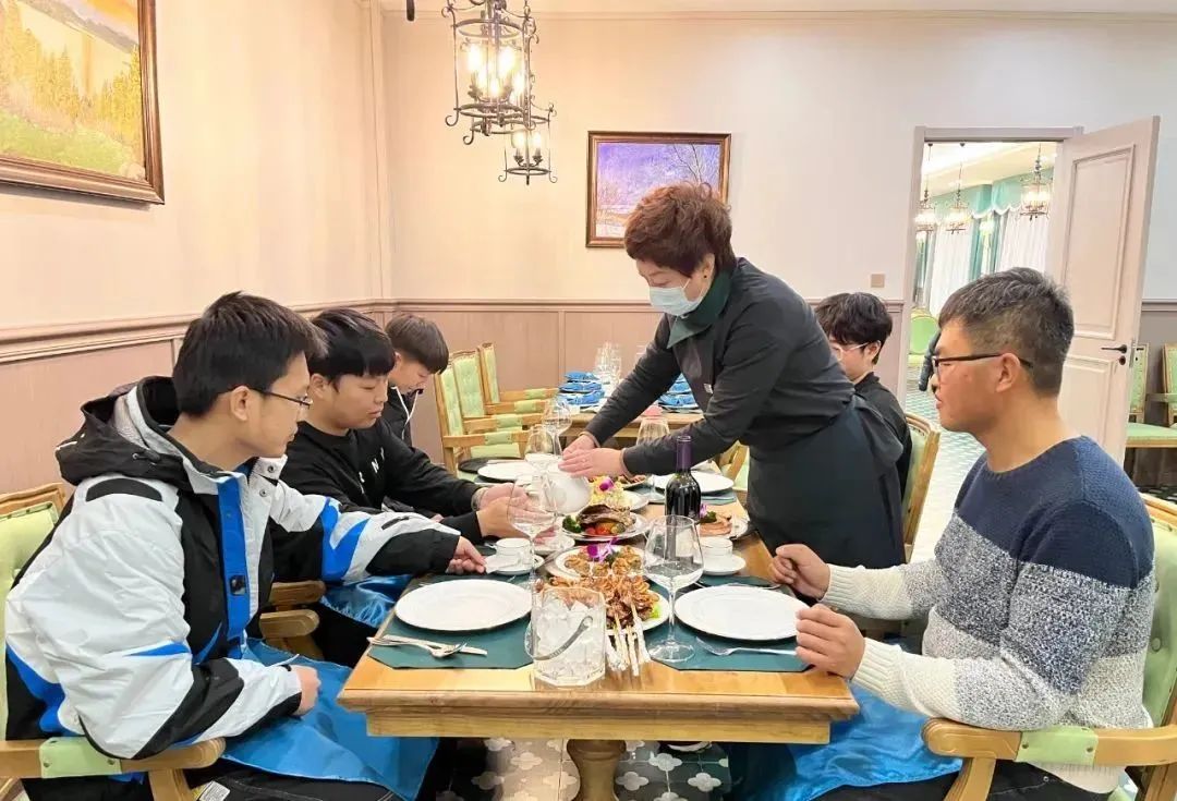 穿越雪原自驾游,穿越雪乡攻略