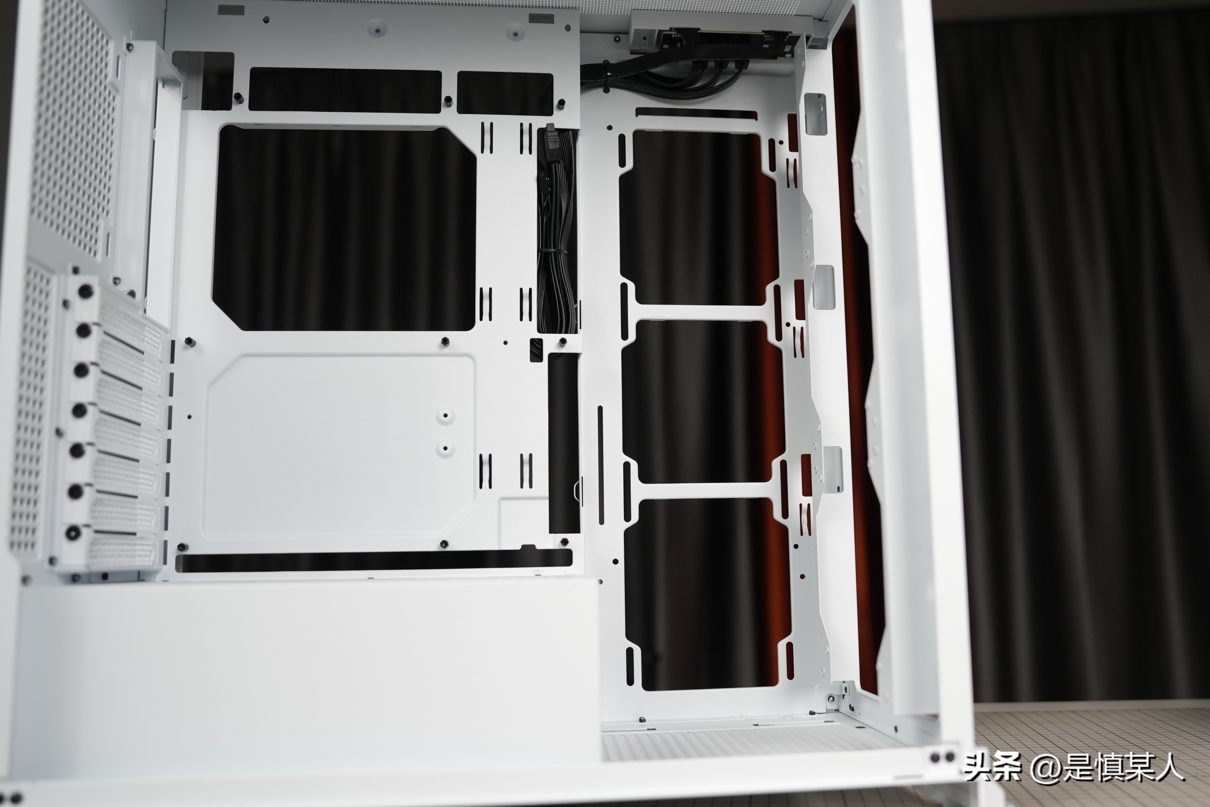 鑫谷昆仑御风机箱评测,鑫谷冰霜360argb冰山版水冷