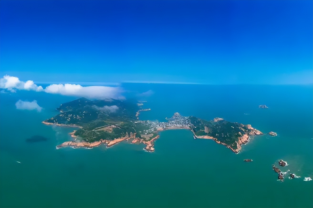 世界上被遗忘的小岛,大海中的神秘无人小岛