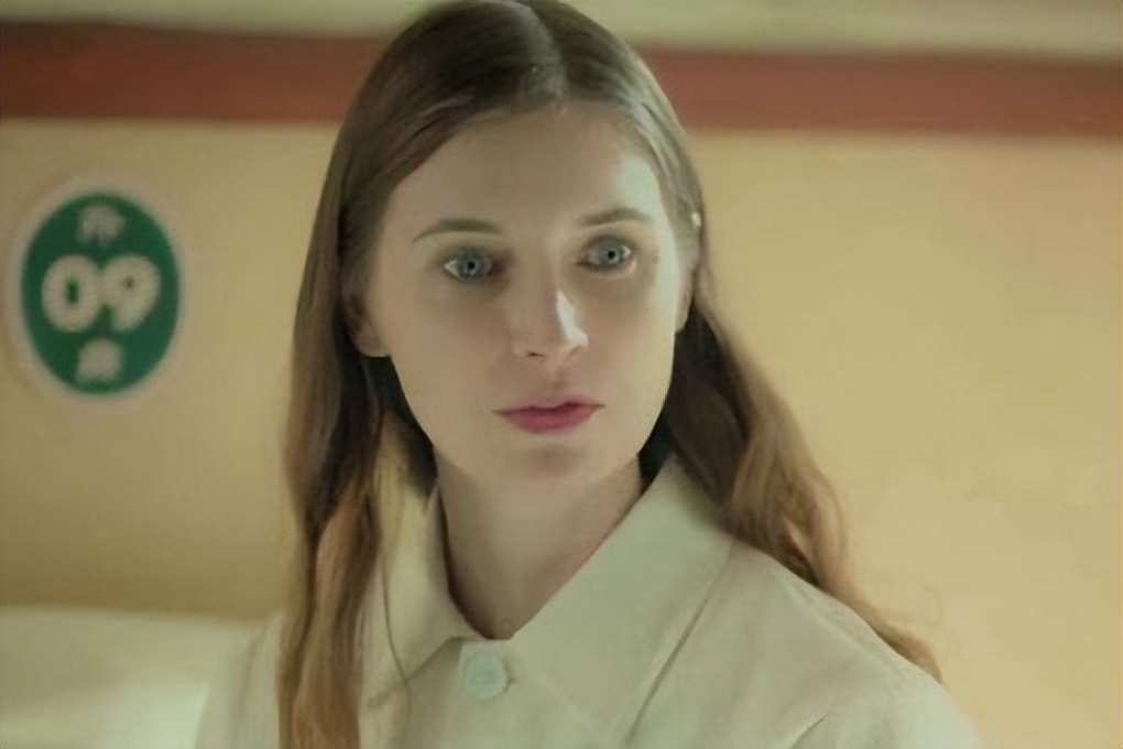 《钢铁是怎样炼成的》冬妮娅独立自由，为何保尔坚持认为她庸俗？