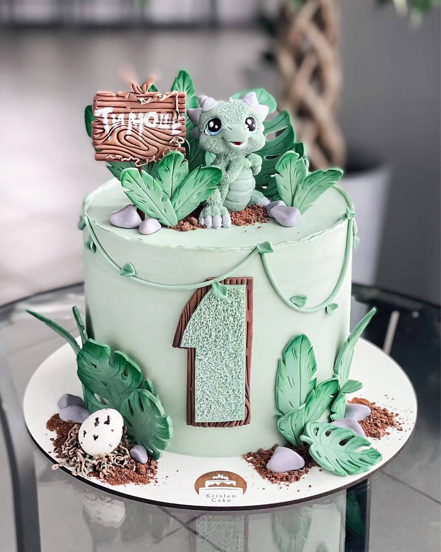 今天给大家做一款好看的蛋糕造型,美味又高颜值的蛋糕造型充满创意