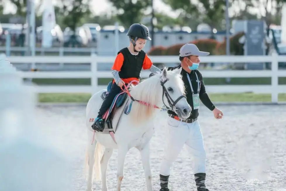 您身边的释放压力的休闲运动场所,家门口的专业运动场地