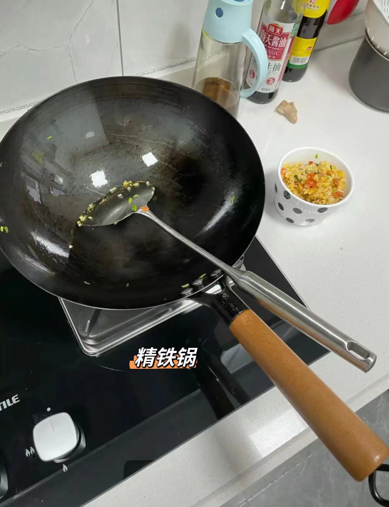 不粘锅几个月换,不粘锅多久换一次合适