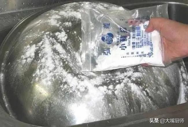 食用碱和小苏打,外观差不多,区别却不小,弄懂了再用,涨知识了