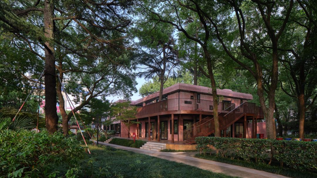 家里老人摔倒该怎么办,家里老人跌倒了买什么东西比较好