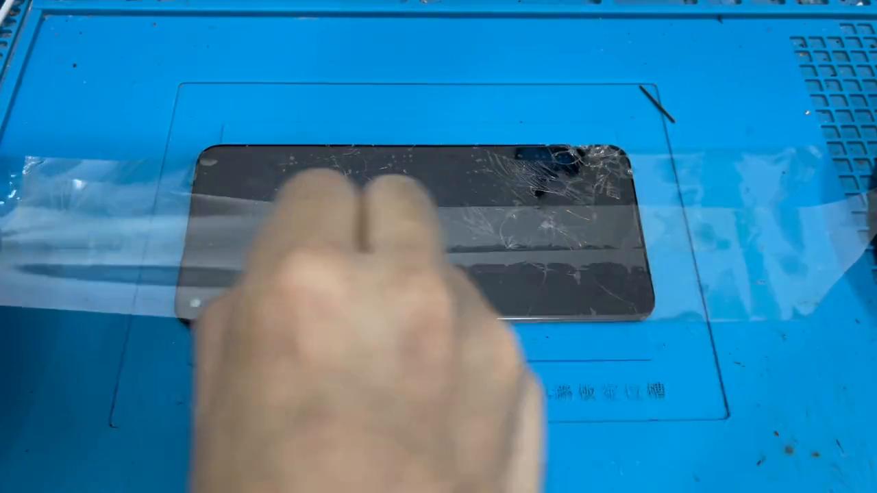 你的手机是不是有故障了,oppoa72外屏多少钱