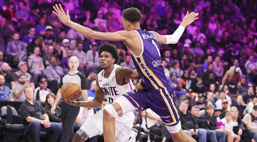 nba为文班亚马摆烂的球队原因,文班亚马会不会打得过乔丹