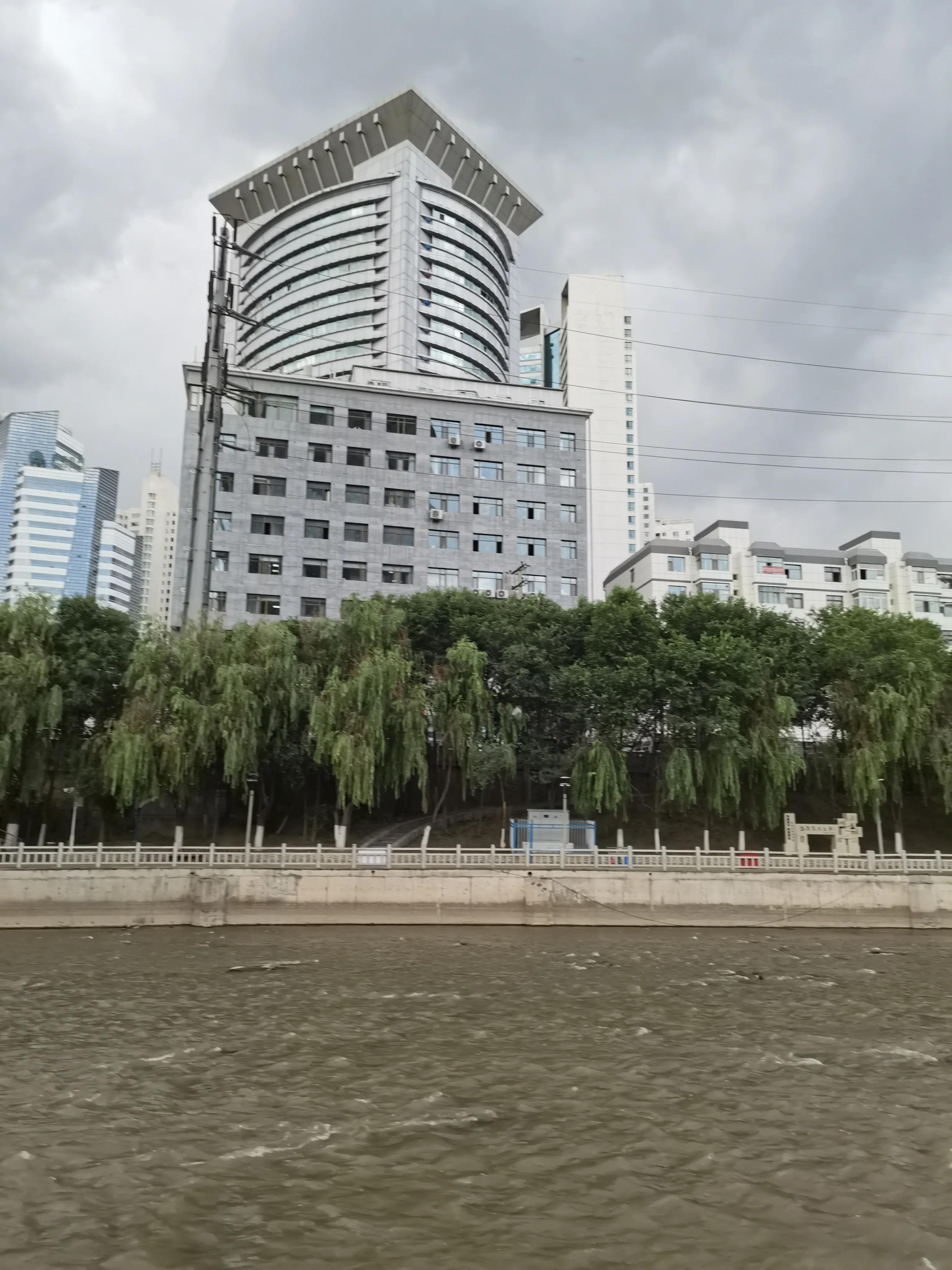 兰州至重庆自驾游沿途的住宿,兰州到青海湖住宿