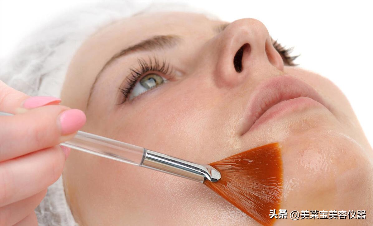 鼻子两侧毛孔粗大怎么解决,鼻子两边毛孔粗大怎么改善