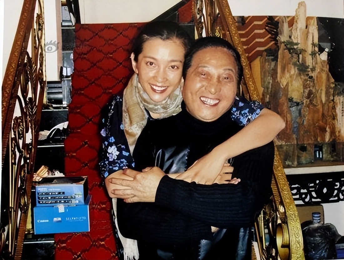 气功大师王林灭亡史,骗财骗色几十年,被捕后*妇情**为救他*引勾**民警