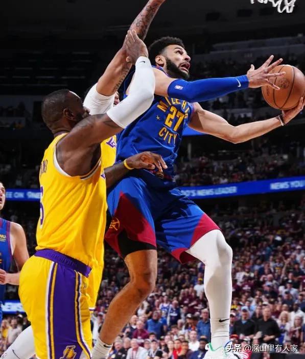 联盟最强中锋对决约基奇浓眉,联盟最强中锋集锦