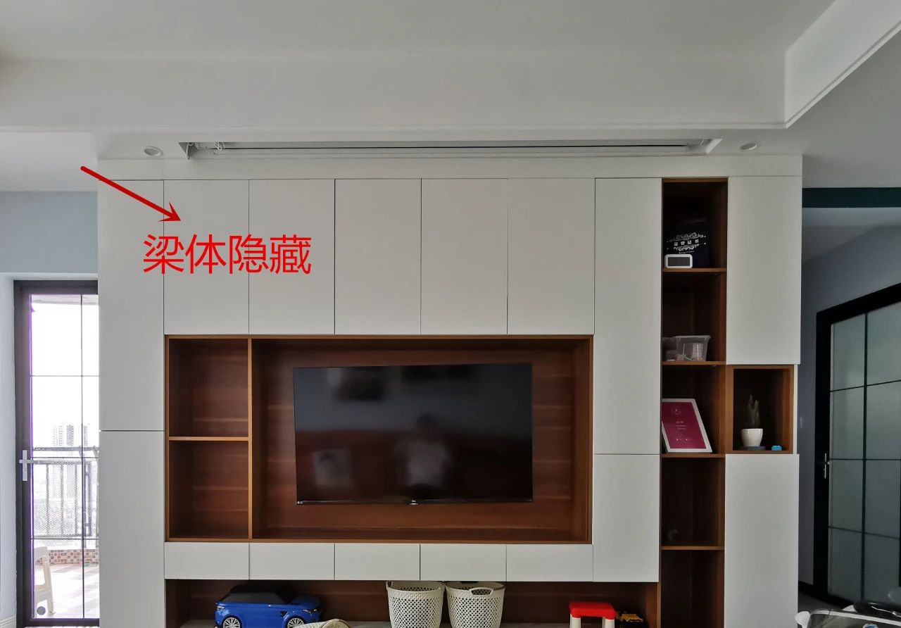 客厅长墙做电视墙短墙放沙发,长墙做电视墙短墙做沙发墙