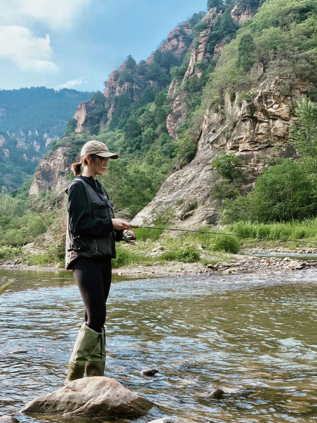 新手学钓鱼应该用什么鱼饵,想学钓鱼如何入门