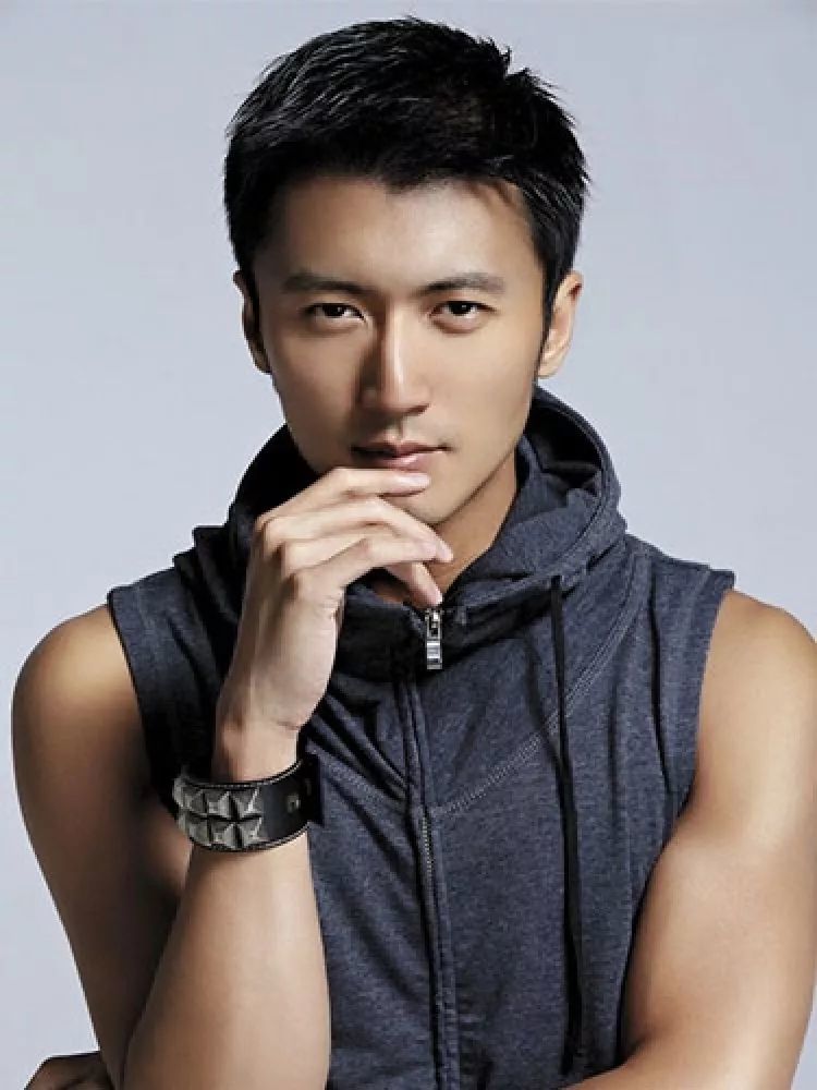 谢霆锋，到底是“痴情好男人”还是“绝世负心汉”？