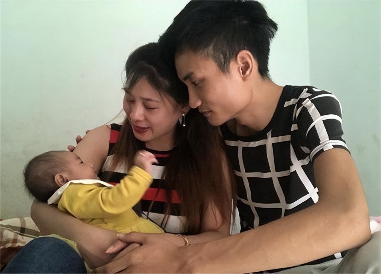 越南美女为爱嫁中国无业小伙，生娃后回国领证，今在中国农村创业