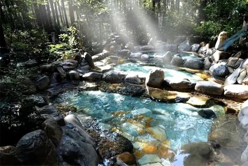 昆明适合儿童度假玩乐的温泉酒店,昆明西麓温泉山谷6-7期在哪里