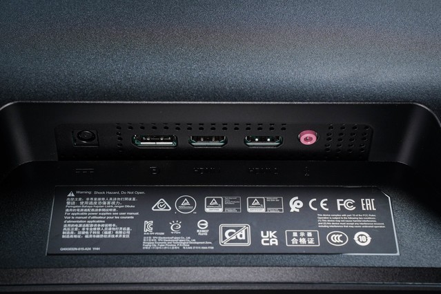 笔记本rtx4090显卡相当于什么档次,RTX4090显卡有多大