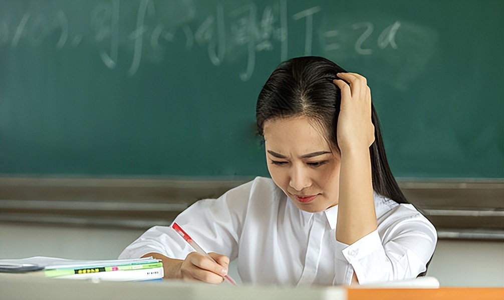 小说红装,小说红衣绿衣