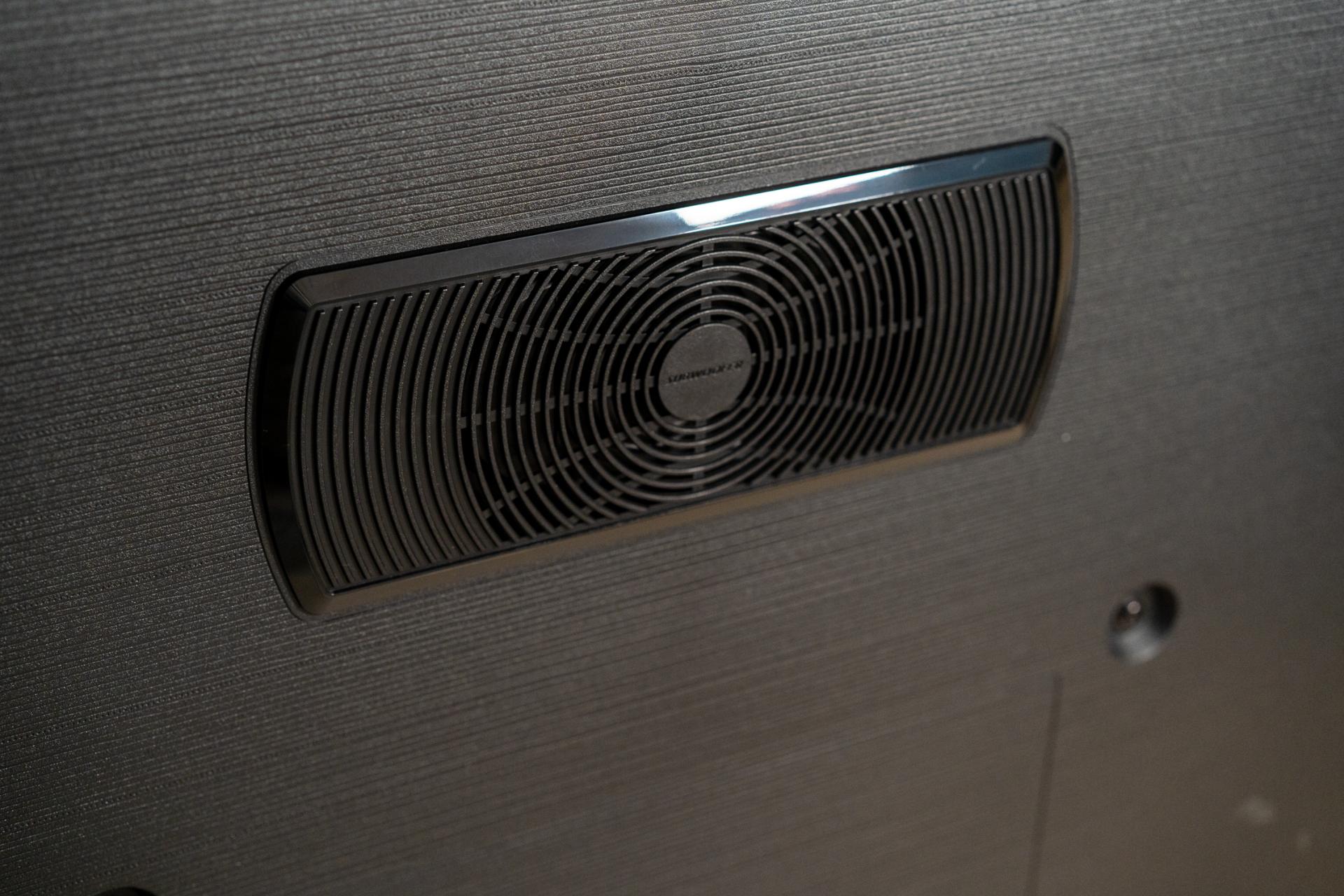 海信miniled和uled哪个好,海信e8gminiled电视评测