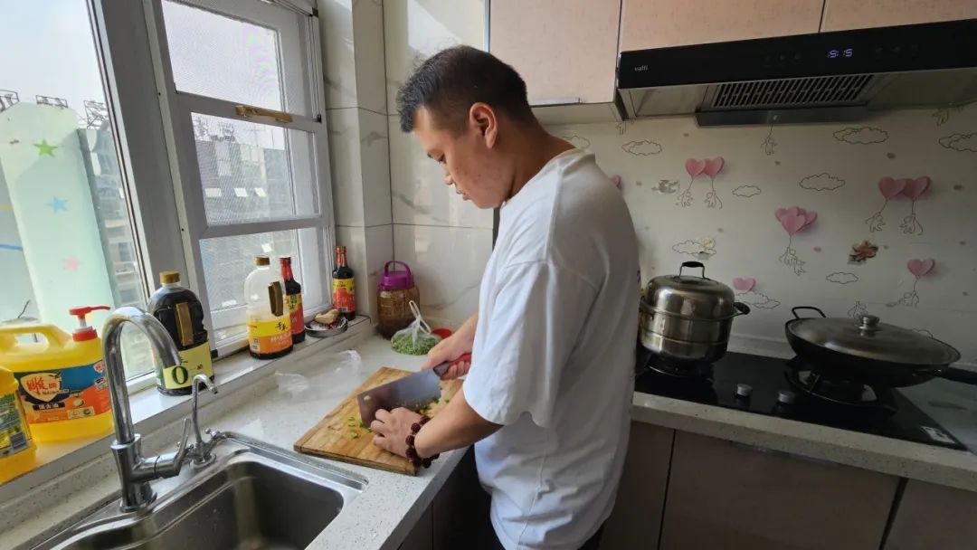 刘李凉粉直播间,刘李凉粉